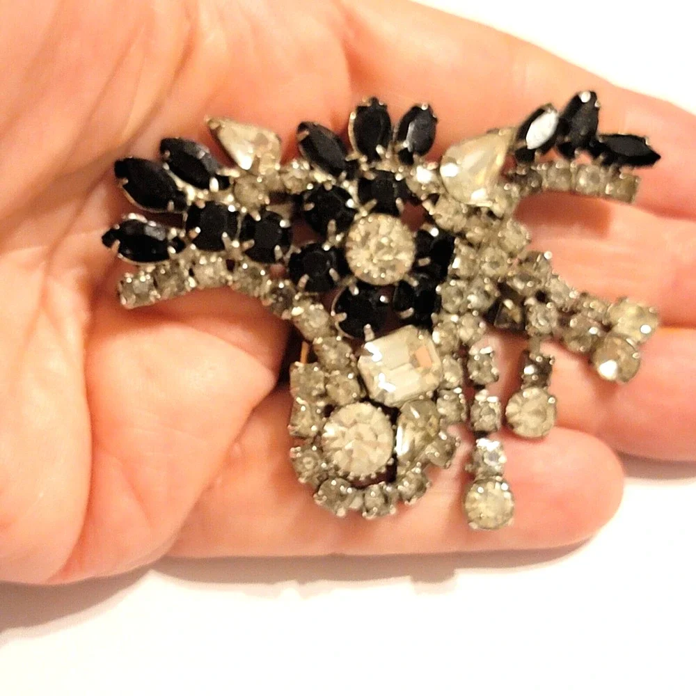 Vintage Large Rhinestone Flower Brooch Pin, 3